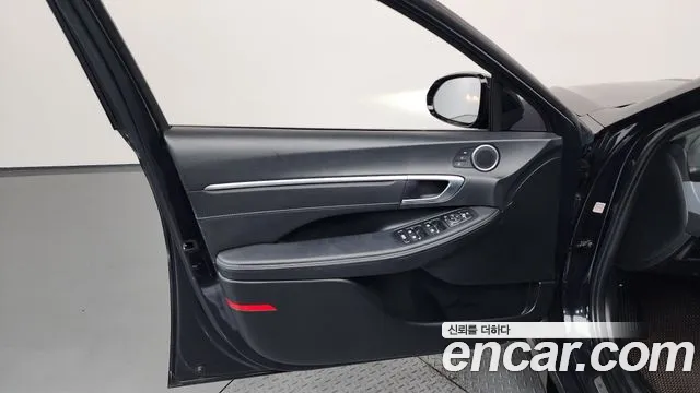 Hyundai Sonata 2023 thumb 3
