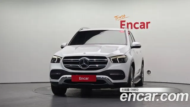 Mercedes-Benz E-Класс 2019 thumb 2