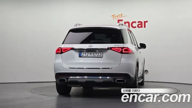 Mercedes-Benz E-Класс 2019 thumb 8
