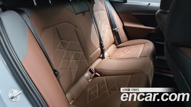 BMW 5 серии 2023 thumb 2