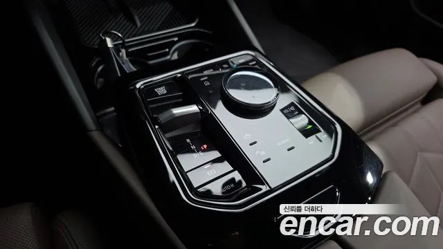 BMW 5 серии 2025 thumb 5