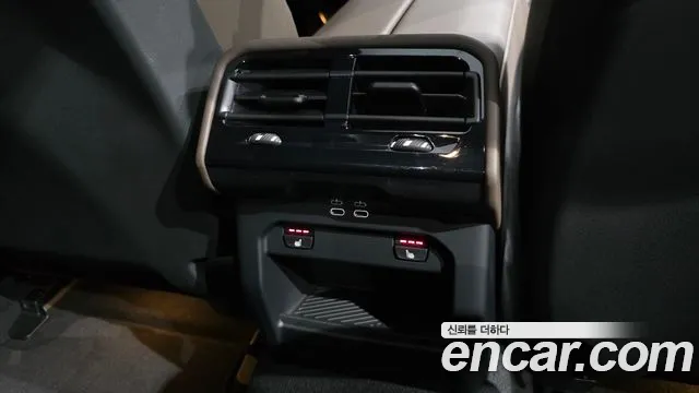 BMW 5 серии 2025 thumb 11