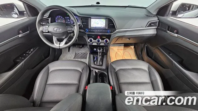 Hyundai Elantra 2019 thumb 2