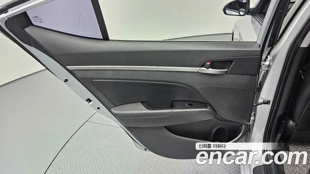 Hyundai Elantra 2019 thumb 7