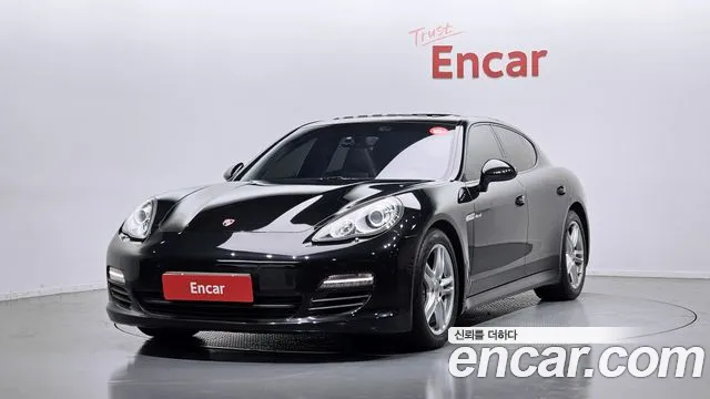 Porsche Panamera 2012 thumb 5