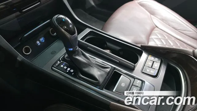 Hyundai Aslan 2016 thumb 6