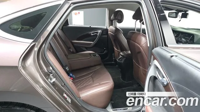 Hyundai Aslan 2016 thumb 10