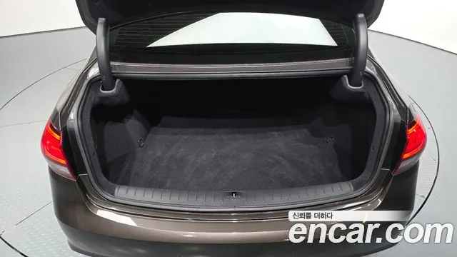 Hyundai Aslan 2016 thumb 5
