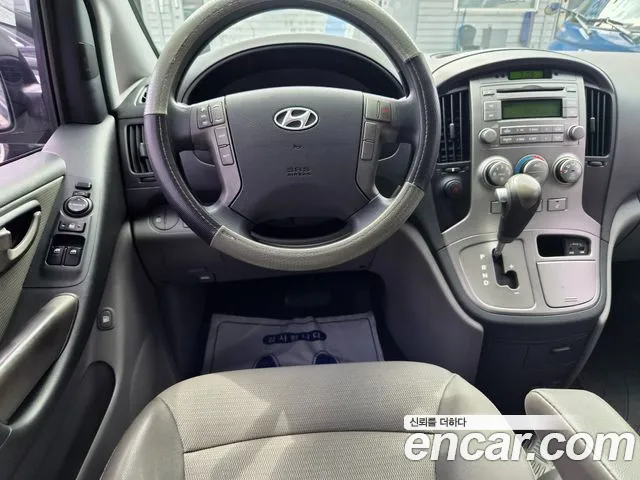 Hyundai Staria 2012 thumb 12