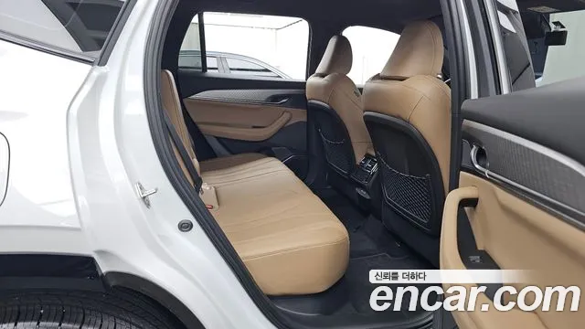 Renault Grand Koleos 2025 thumb 10
