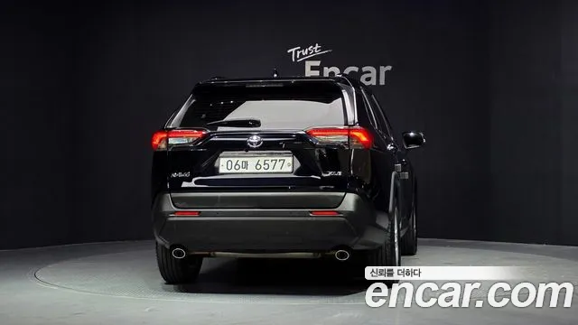 Toyota RAV4 2019 thumb 5