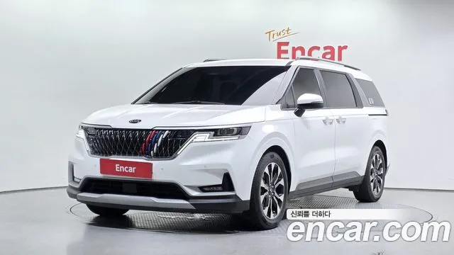 Kia Carnival 2021 thumb 11