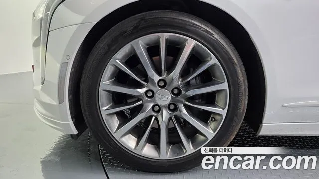 Cadillac CT6 2019 thumb 10