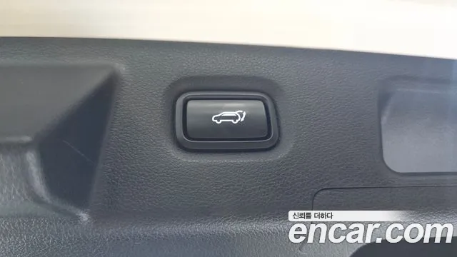 Hyundai Santa Fe 2018 thumb 11