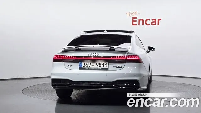 Audi A7 2021 thumb 5