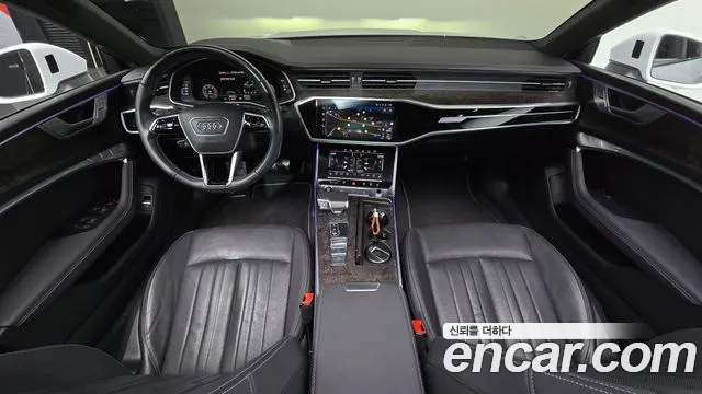 Audi A7 2021 thumb 10