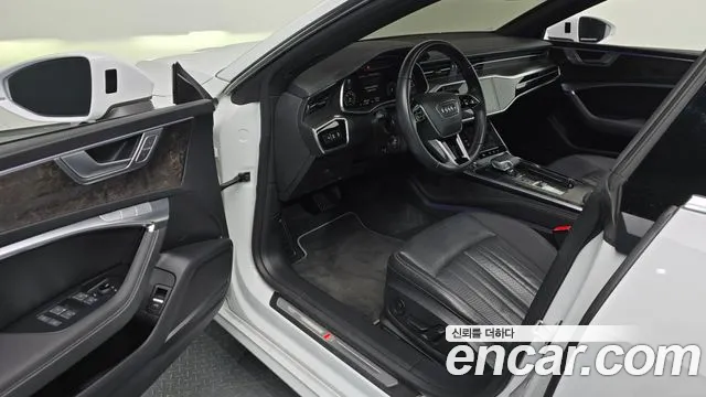 Audi A7 2021 thumb 11