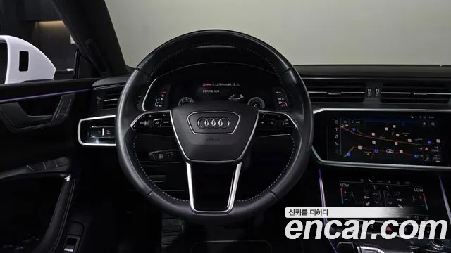 Audi A7 2021 thumb 12