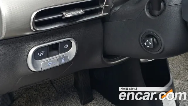 Genesis GV60 2022 thumb 9