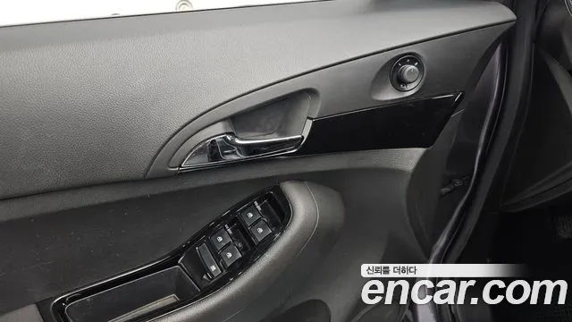 Chevrolet Orlando 2012 thumb 10