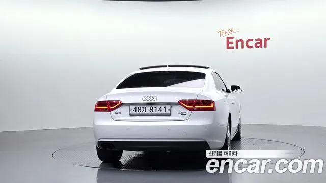 Audi A5 2013 thumb 10