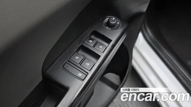 Chevrolet Aveo 2016 thumb 10