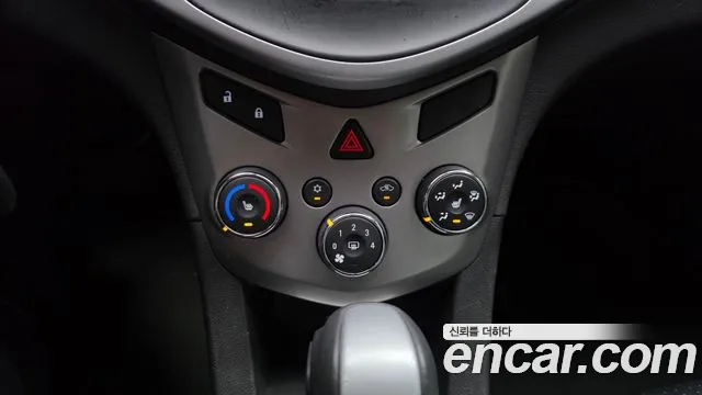 Chevrolet Aveo 2016 thumb 6