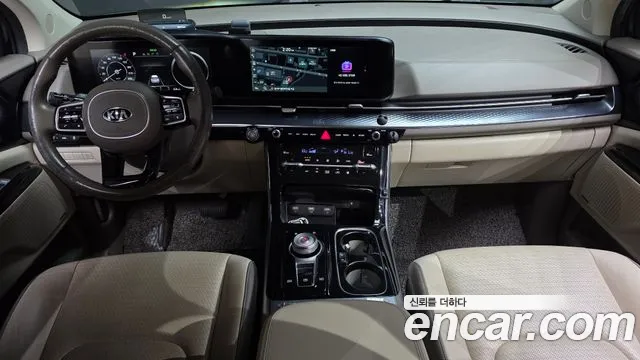 Kia Carnival 2021 thumb 9