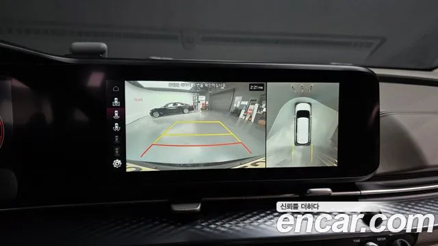 Kia Carnival 2021 thumb 6