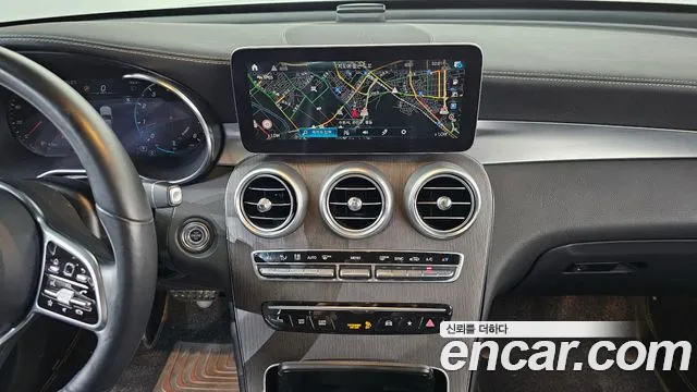 Mercedes-Benz GLC 2022 thumb 2