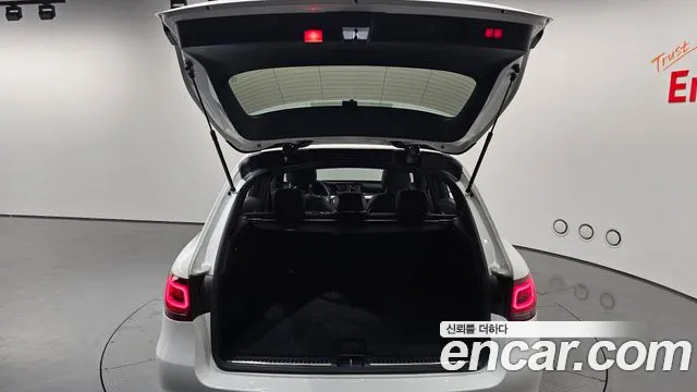 Mercedes-Benz GLC 2022 thumb 4