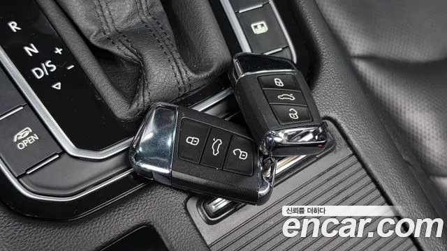 Volkswagen Arteon 2019 thumb 6
