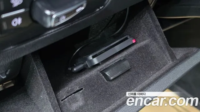 Volkswagen Arteon 2019 thumb 9