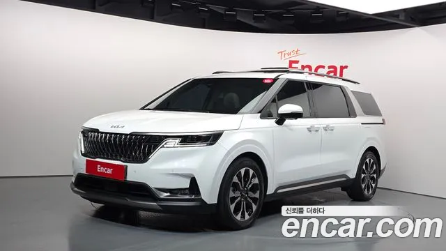 Kia Carnival 2023 thumb 6