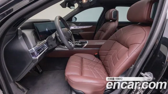 BMW 7 серии 2024 thumb 7