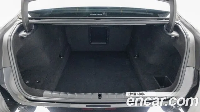 BMW 7 серии 2024 thumb 12