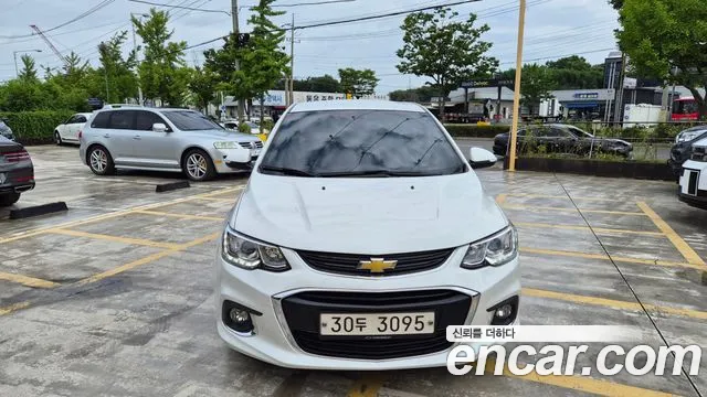 Chevrolet Aveo 2017 thumb 9