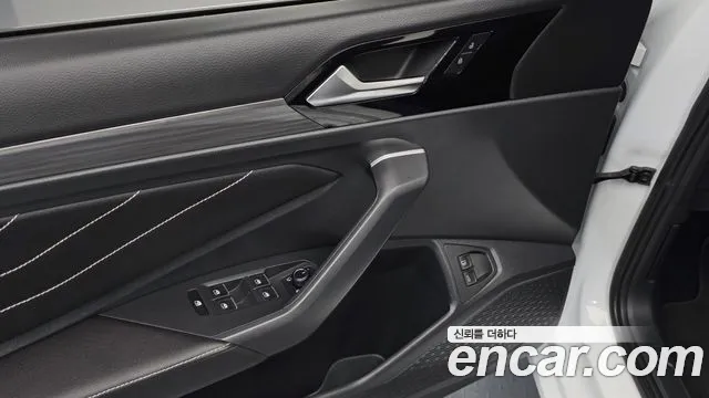 Volkswagen Jetta 2022 thumb 7