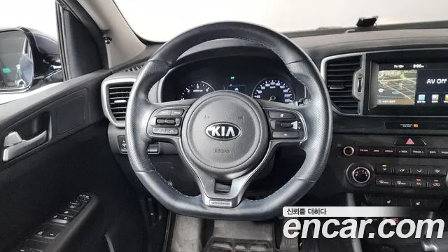 Kia Sportage 2016 thumb 6