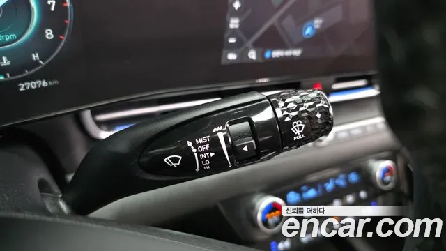 Hyundai Elantra 2021 thumb 9