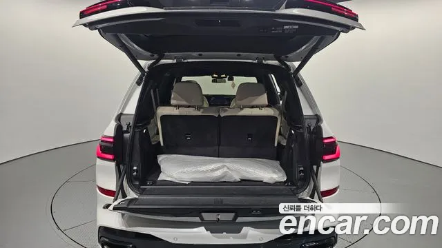 BMW X7 2025 thumb 7