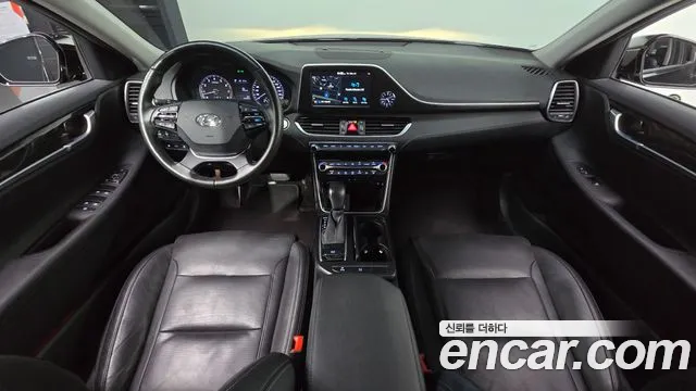 Hyundai Grandeur 2018 thumb 3