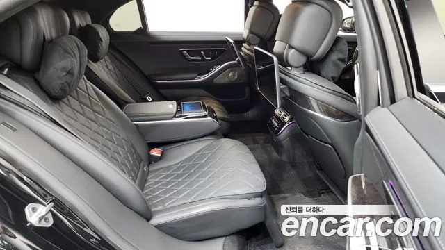 Mercedes-Benz S-Class 2021 thumb 4