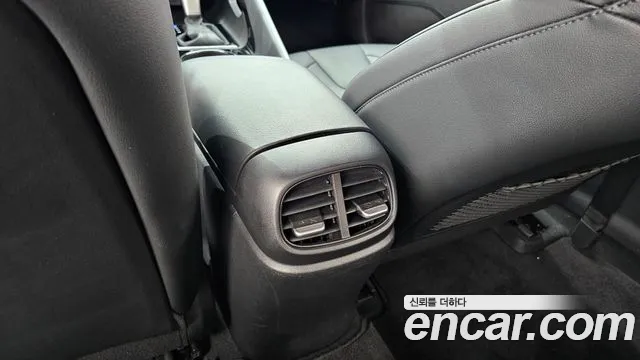 Hyundai Elantra 2020 thumb 2