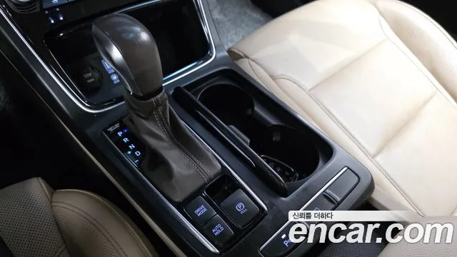 Hyundai Grandeur 2019 thumb 2