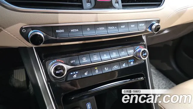 Hyundai Grandeur 2019 thumb 10