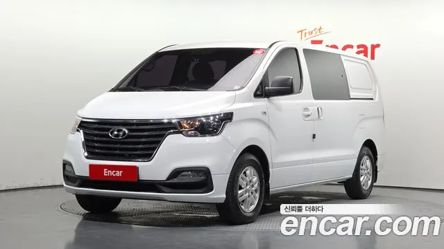 Hyundai Staria 2020 thumb 9