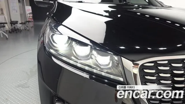 Kia Sorento 2018 thumb 2