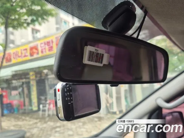 Hyundai Staria 2017 thumb 7