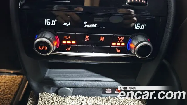 BMW 6 серии Gran Turismo 2024 thumb 12